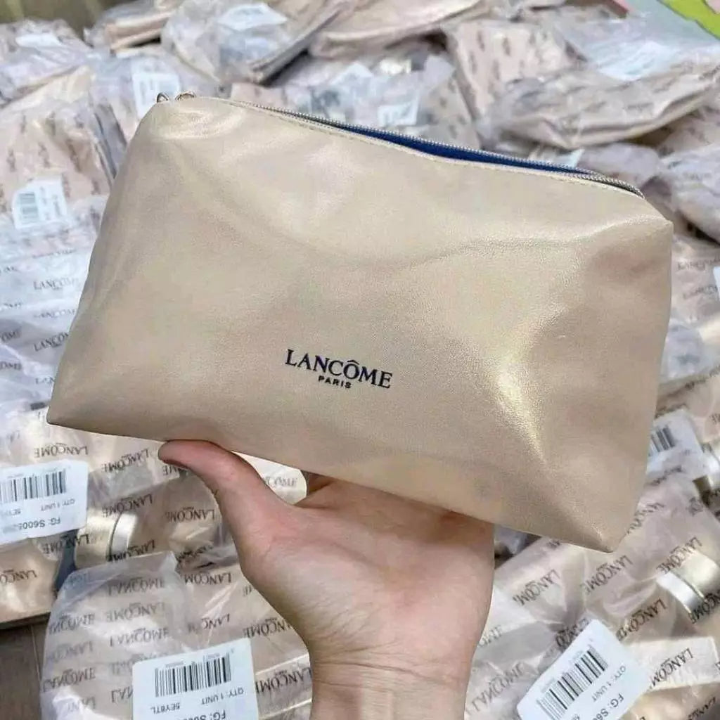 Túi đựng mỹ phầm chính hãng - quà tặng của hãng