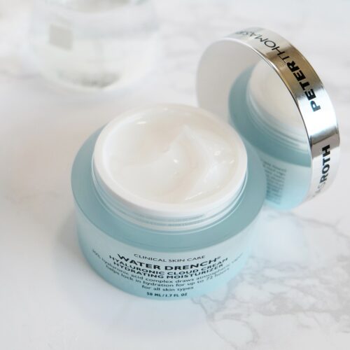 Kem dưỡng ẩm Peter Thomas Roth Water Drench Hyaluronic Cloud Cream Hydrating Moisturizer