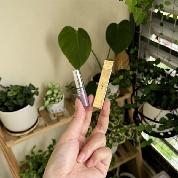 vn-11134207-7ras8-mdrfa6filei4ff.jpg Loveshine Plumping Lip Oil Gloss