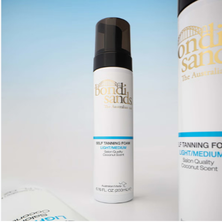 vn-11134207-81ztc-mlujo9x6u9z5b5.jpg Bọt nhuộm da nâu tạm thời Bondi Sands Self Tanning Foam màu Light/Medium